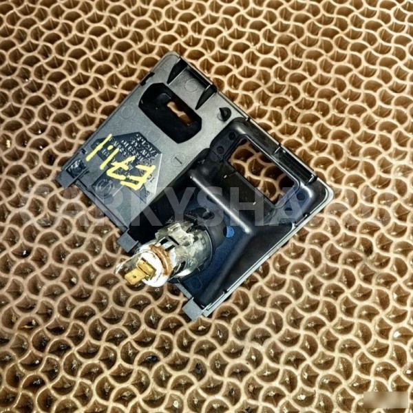 Вставка в бардачок BMW X5 