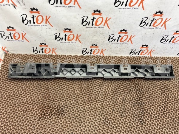 Кронштейн порога BMW X1 