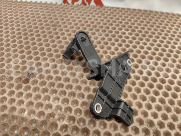 Кронштейн проводки BMW X3 