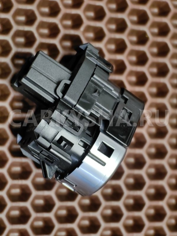 Кнопка Start-Stop BMW 5er 