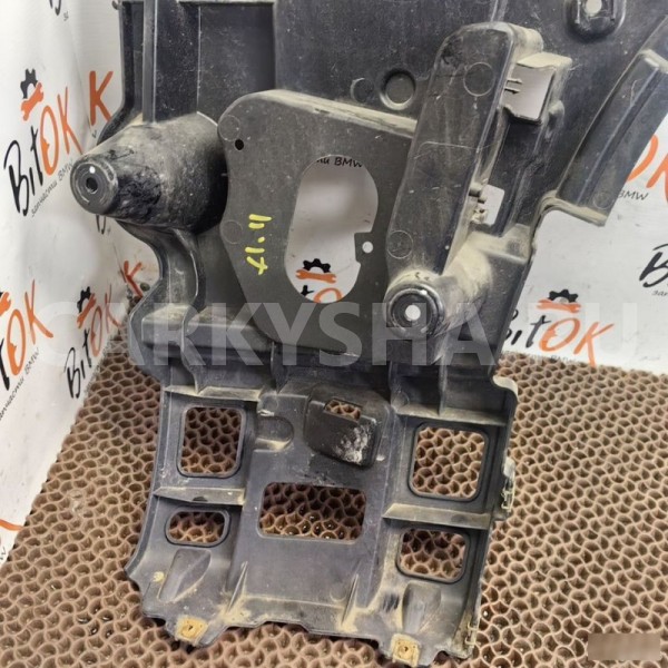 Направляющая бампера BMW X1 