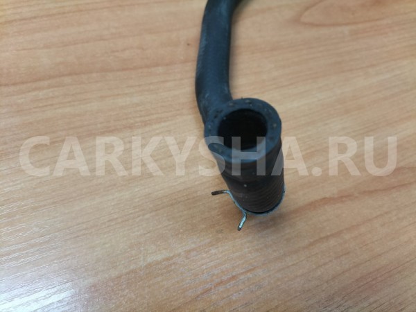 Патрубок системы охлаждения Toyota Prius NHW20 Toyota Prius 