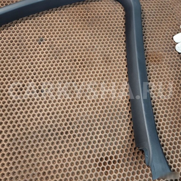 Обшивка рамки двери BMW X3 