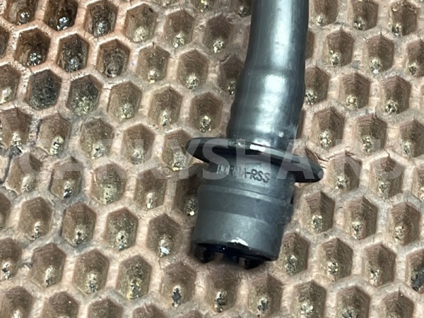 Вакуумная трубка BMW X5 