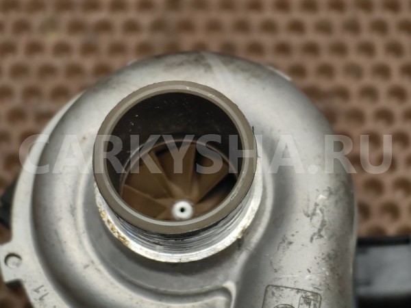 Водяной насос помпа BMW 5er 