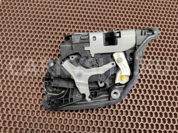 Замок двери BMW X3 