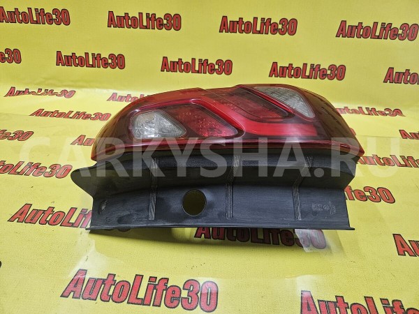 Фонарь задний правый Renault Duster 