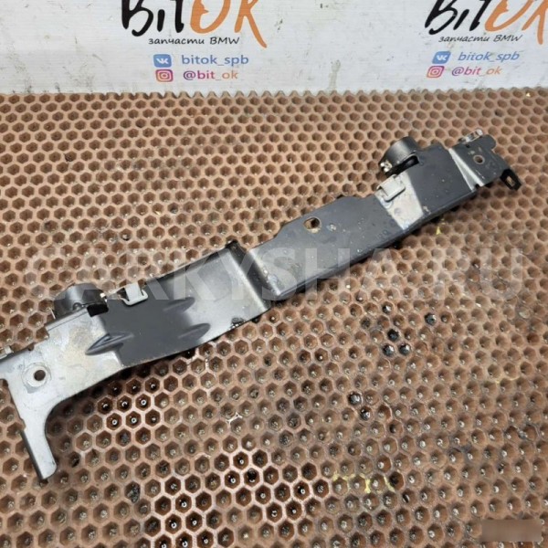 Кронштейн крышки BMW X5 