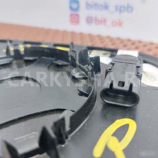 Зеркальный элемент BMW X1 