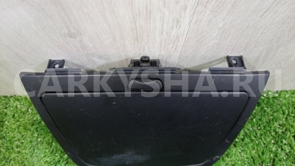 Бардачок центральной консоли Hyundai Elantra 2011 Hyundai Elantra 