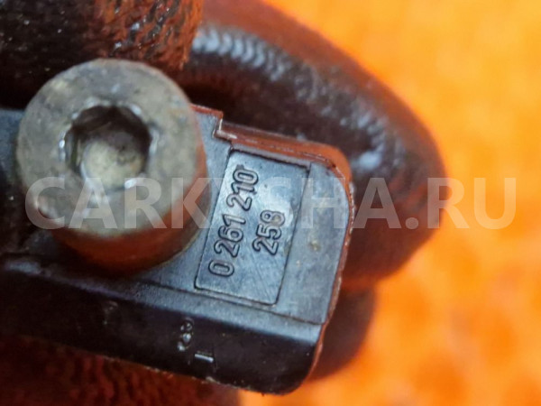 Датчик коленвала volkswagen Polo 5 CFNA BTS 1.6 Volkswagen Polo оригинальный номер 0261210258