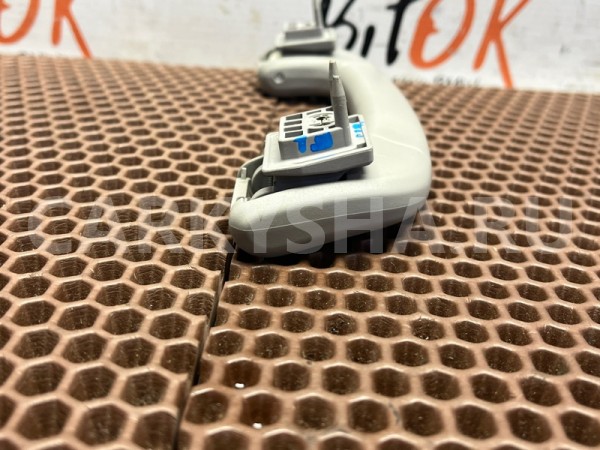 Потолочная ручка BMW 7er 