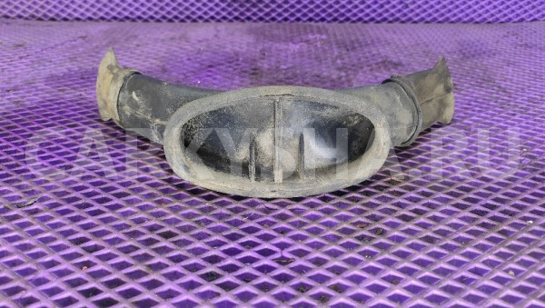 Водоотвод отопителя Mercedes-Benz W124 Mercedes-Benz W124 оригинальный номер 1248320025