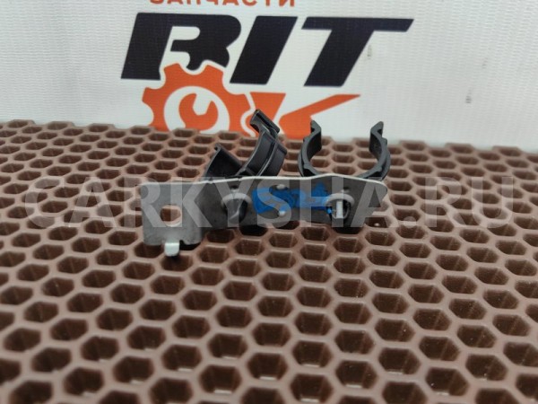 Кронштейн шланга BMW 3er 