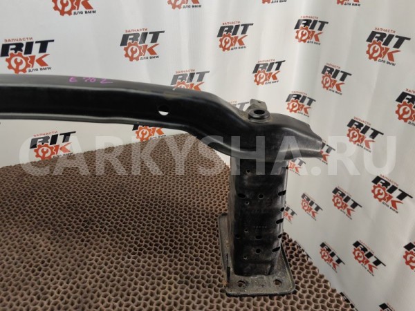 Усилитель бампера BMW X5 