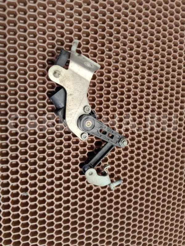 Датчик просвета положения кузова BMW 5er 