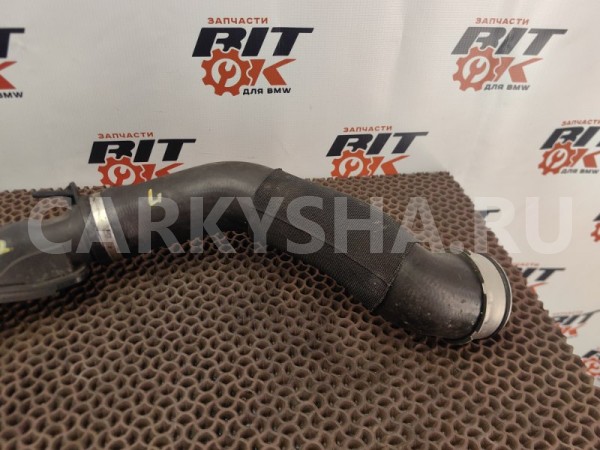 Патрубок интеркулера BMW X5 