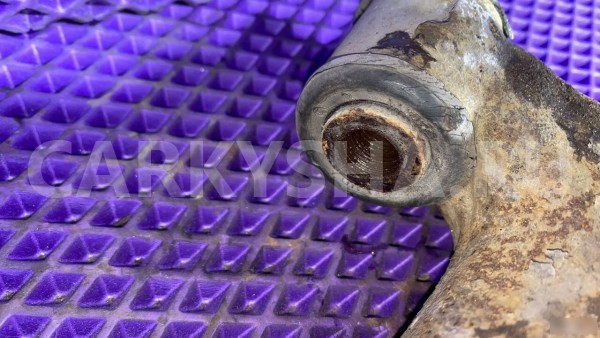 Рычаги передние Mitsubishi Lancer 9 Mitsubishi i 