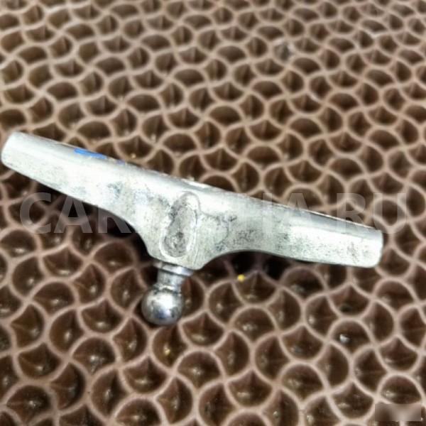 Кронштейн амортизатора крышки багажника BMW X3 