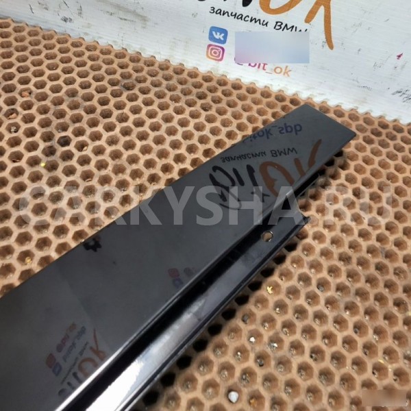 Накладка стойки двери BMW X3 