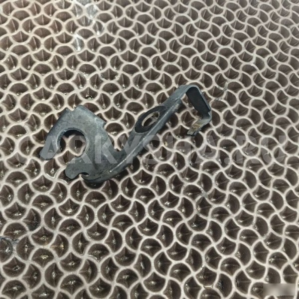 Кронштейн шланга BMW X1 