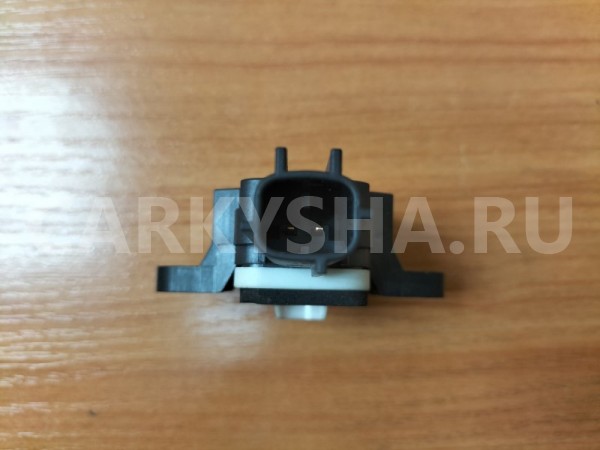 Датчик удара (AIRBAG) передний Volkswagen Polo MK5 Volkswagen Polo оригинальный номер 1Q0955557