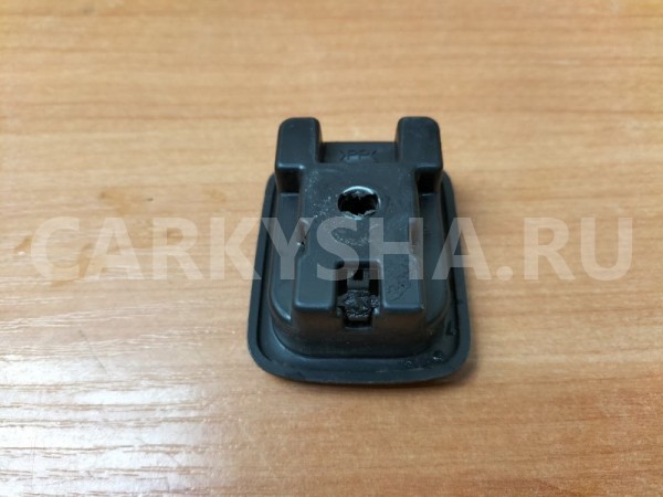 Крючок багажника Mitsubishi Outlander CU5W 4G69 Mitsubishi Outlander 