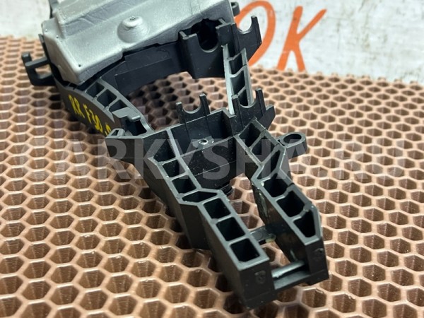 Кронштейн ручки двери BMW 3er 