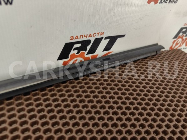 Молдинг двери BMW 3er 