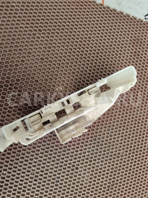 Кронштейн ЭБУ BMW X1 