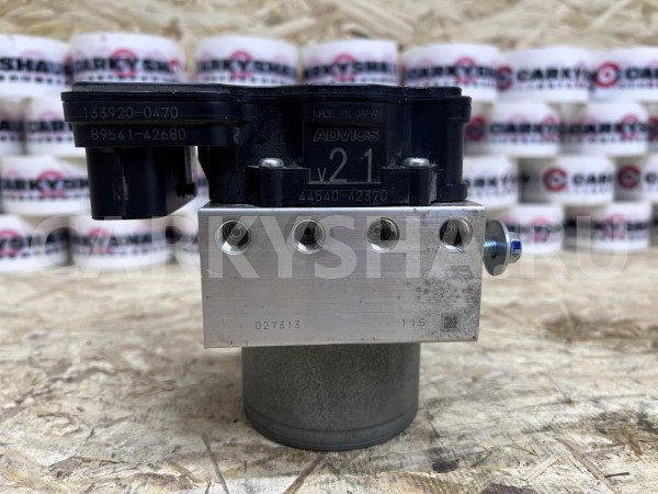 Блок ABS Toyota RAV 4 IV (CA40) оригинальный номер 44050-42F10
