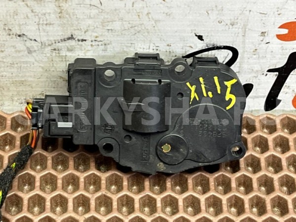 Сервопривод заслонок печки BMW X1 