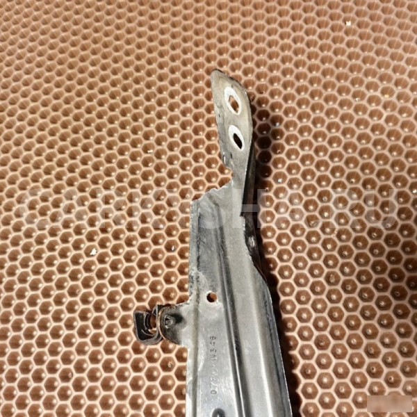 Кронштейн крыла BMW X3 