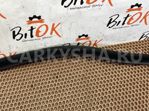 Уплотнитель дверного проема BMW 5er 