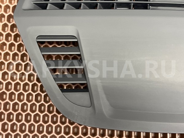 Центральная накладка торпедо BMW X1 