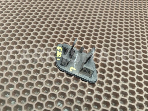 Крышка форсунки омывателя фары BMW X5 