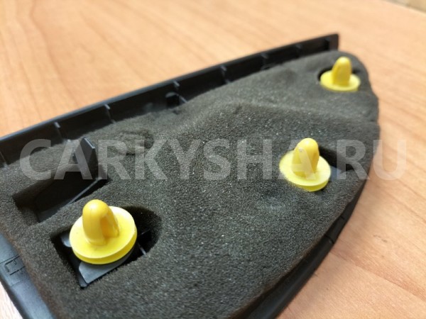 Накладка двери (внутренний уголок) задняя левая Hyundai Sonata 