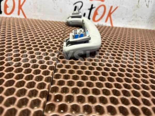 Потолочная ручка BMW 7er 