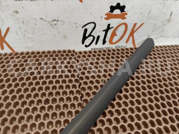 Молдинг двери BMW X1 