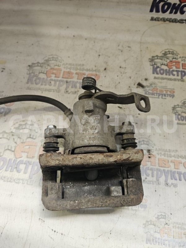 Суппорт тормозной Kia Cee'd 