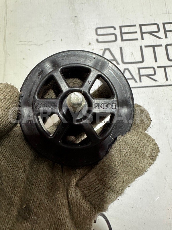 Крепление запасного колеса Kia SOUL AM G4FC 2009 Kia Soul 