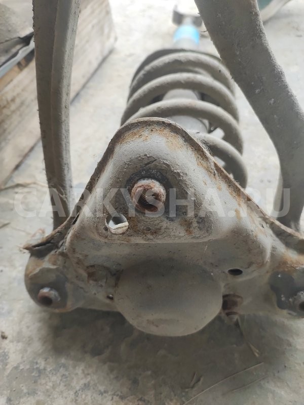 Стойка подвески Volkswagen Passat 