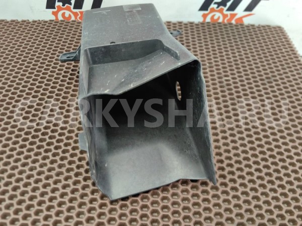 Воздуховод тормозного диска BMW 5er оригинальный номер 51 74 7 200 798, 51 74 7 200 798, 51747200798, 7200798