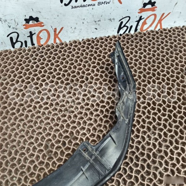 Уплотнитель двери BMW 2er 