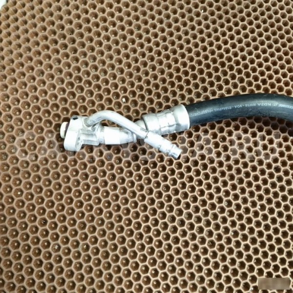 Трубка кондиционера BMW X3 