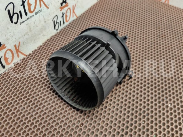 Моторчик отопителя BMW X1 