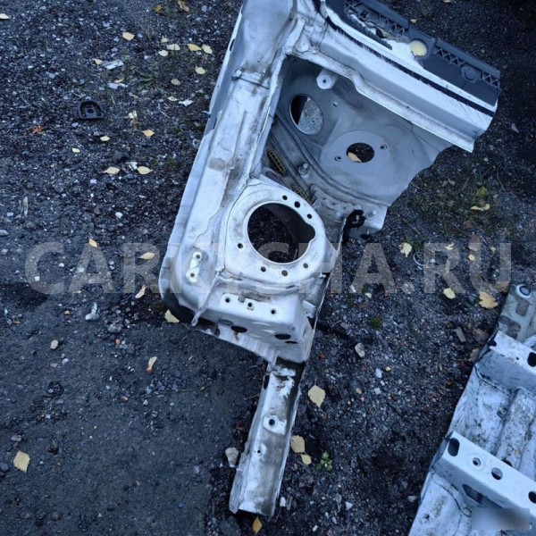 Четверть BMW X1 