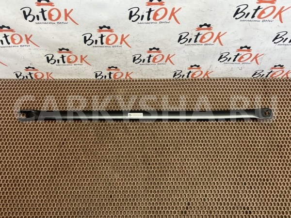 Распорка кузова BMW X1 