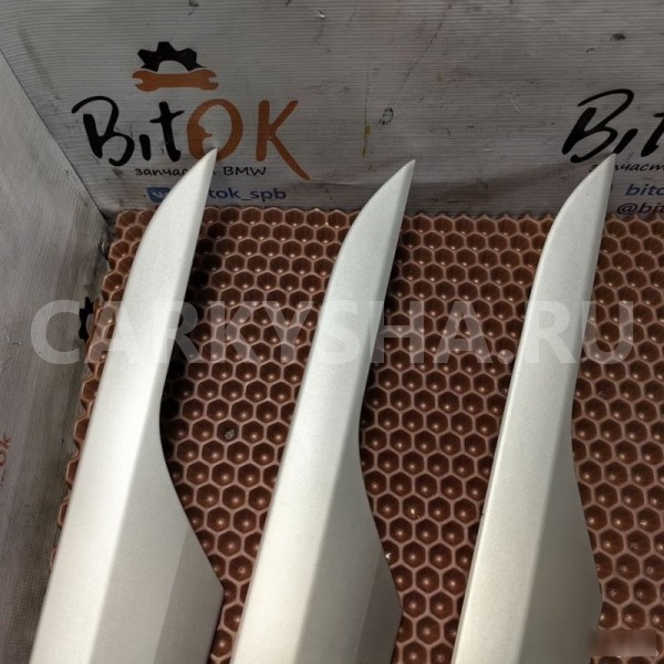 Накладка двери BMW X1 