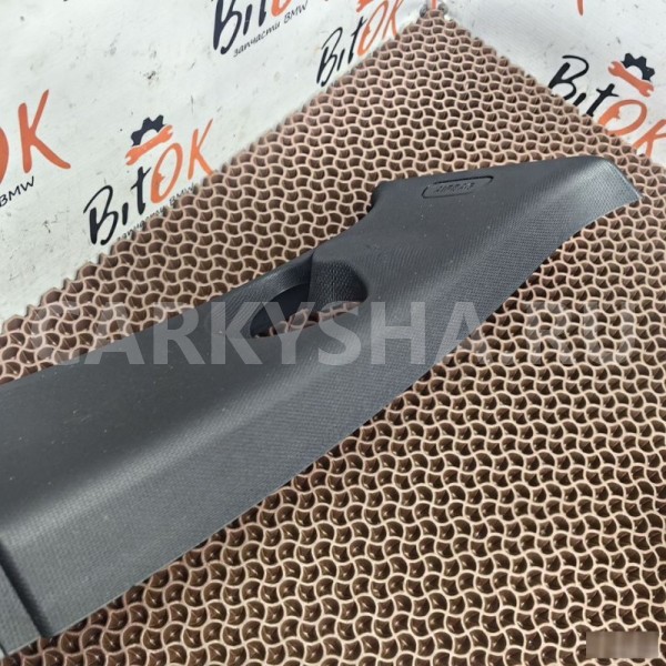 Накладка центральной стойки BMW 2er 